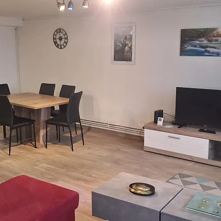 Stanislas Apartment